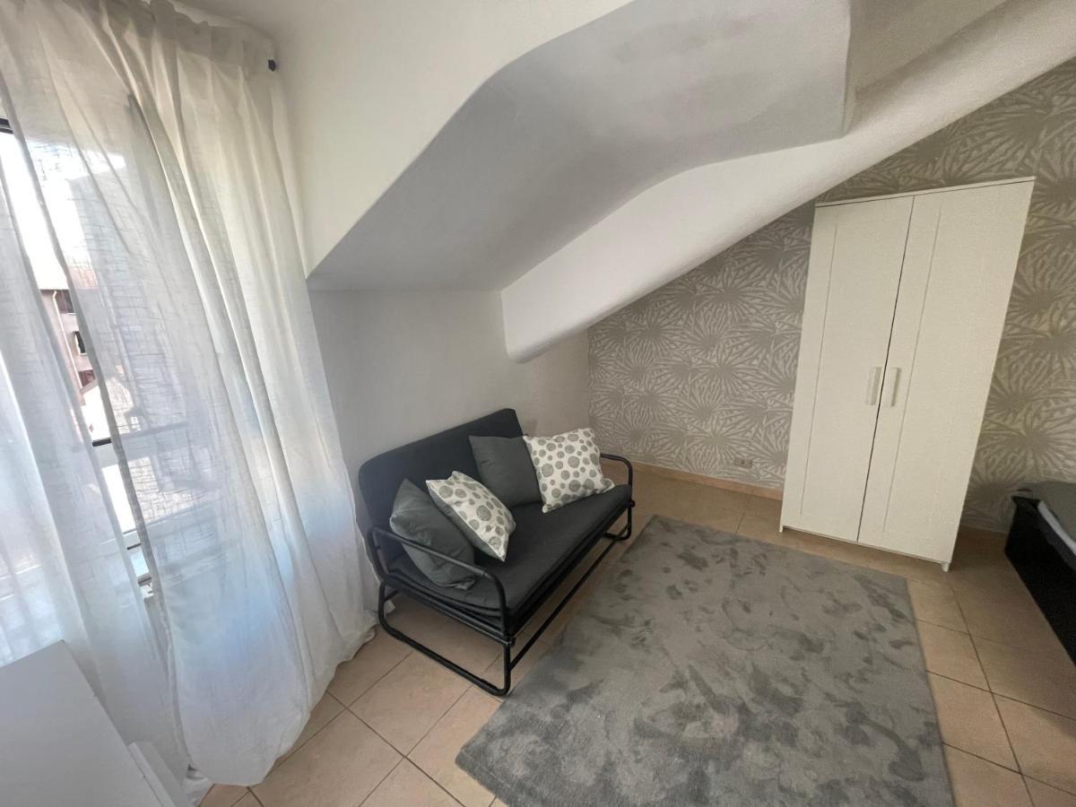 Mansarda Di Nolo-Mm Pasteur-Red Line Apartman Milánó Kültér fotó